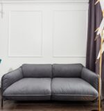 Sofa richtig stellen: Laufwege, TV-Blick und Licht in deutschen Wohnzimmern praktisch planen